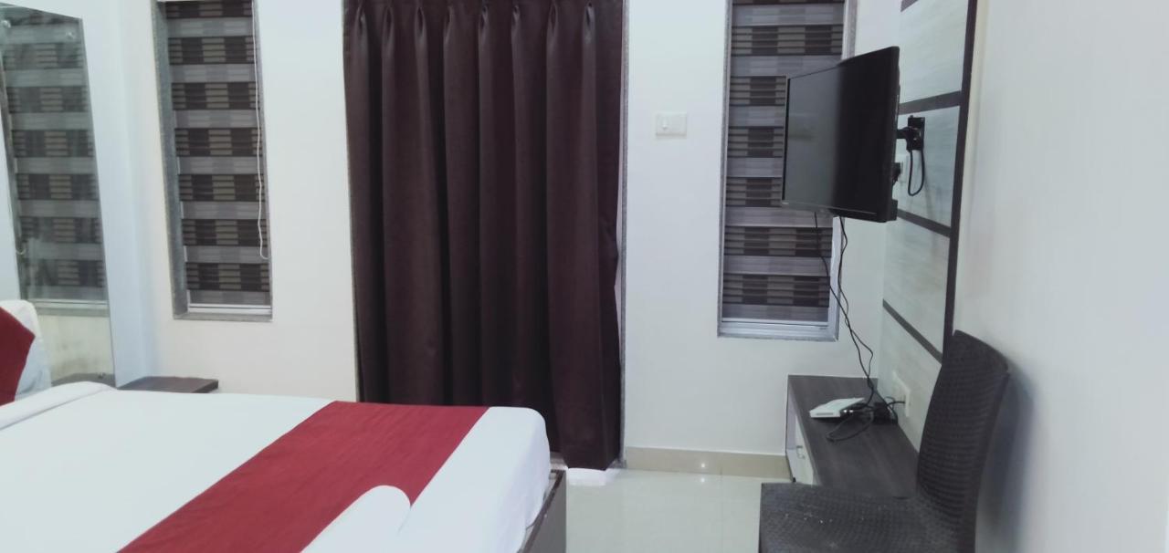 Hotel White House Pune Eksteriør bilde