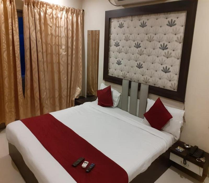Hotel White House Pune Eksteriør bilde