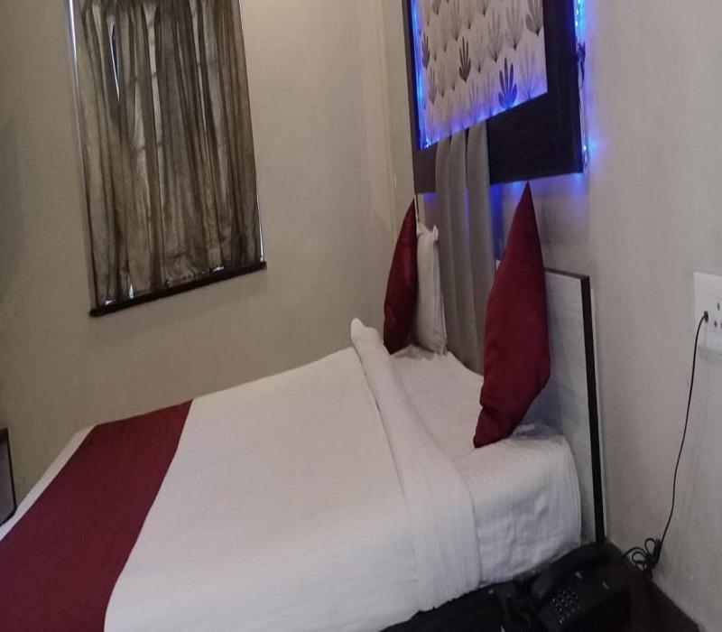 Hotel White House Pune Eksteriør bilde