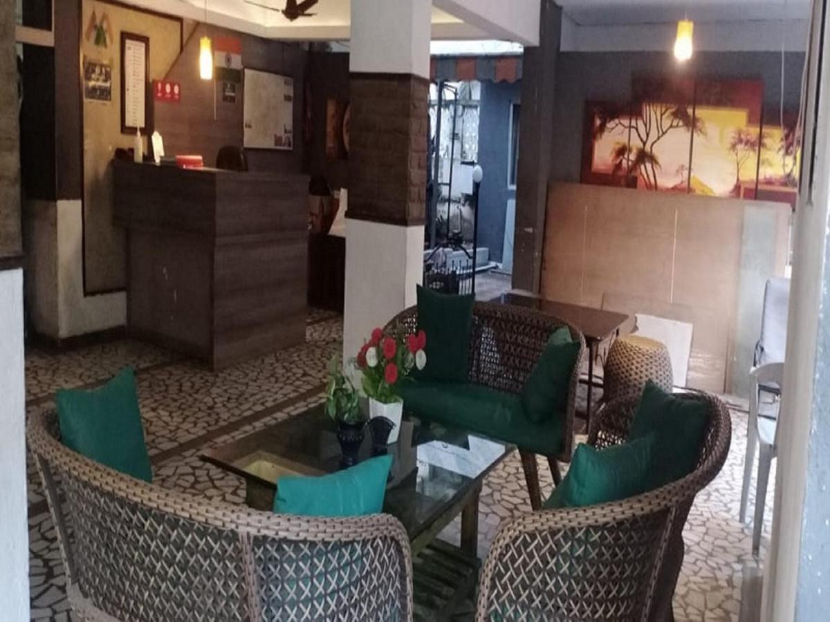 Hotel White House Pune Eksteriør bilde